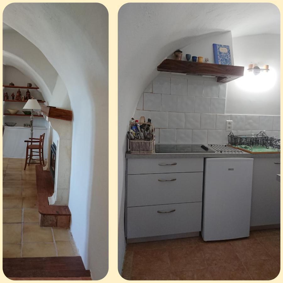 En Cevennes Du Sud, Bergerie Restauree Au Rez De Jardin D'une Bastide Avec Piscine, Vue Exceptionnelle, Authenticite Et Confort *