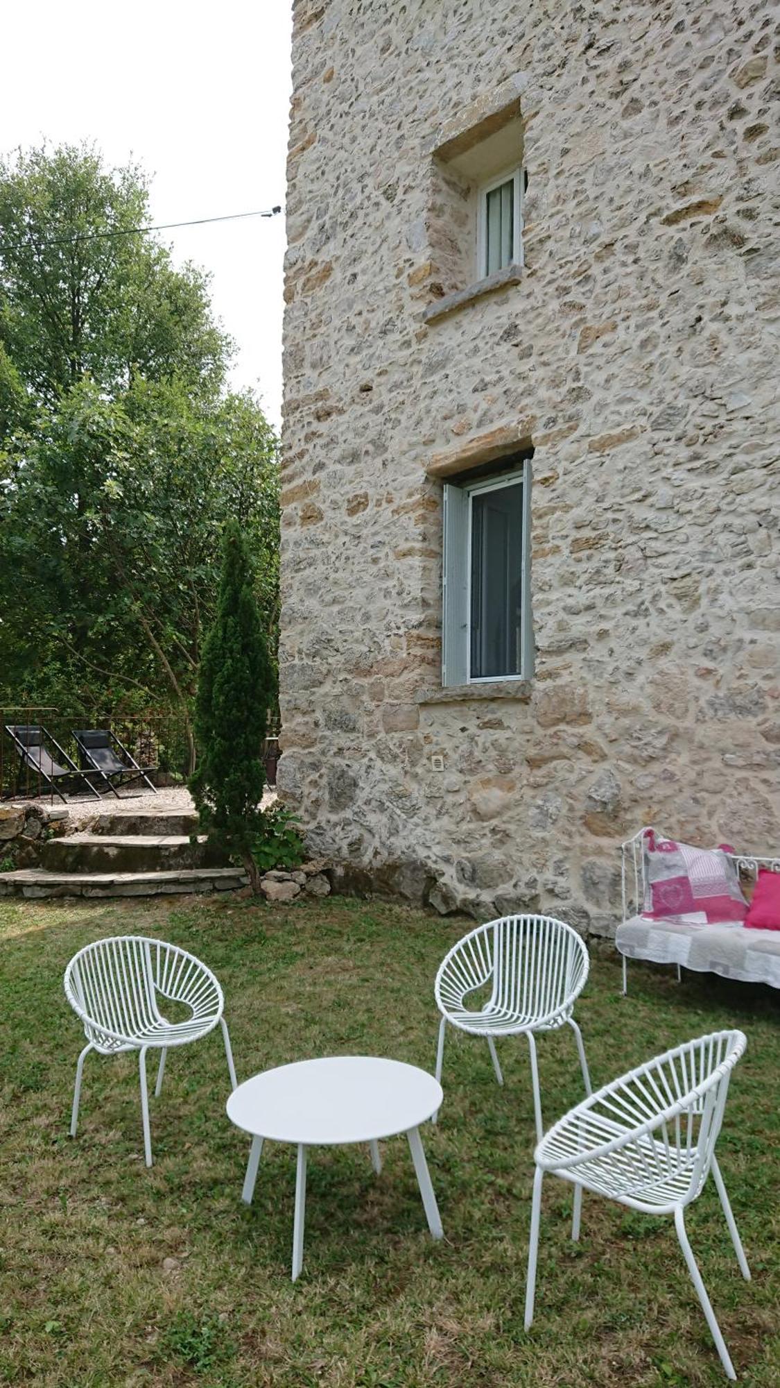En Cevennes Du Sud, Bergerie Restauree Au Rez De Jardin D'une Bastide Avec Piscine, Vue Exceptionnelle, Authenticite Et Confort Ferienhaus *