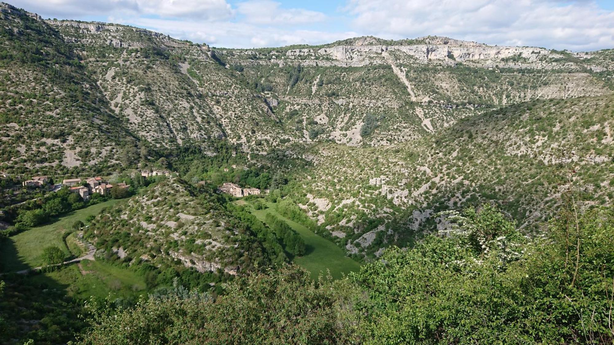 En Cevennes Du Sud, Bergerie Restauree Au Rez De Jardin D'une Bastide Avec Piscine, Vue Exceptionnelle, Authenticite Et Confort Saint-Laurent-le-Minier